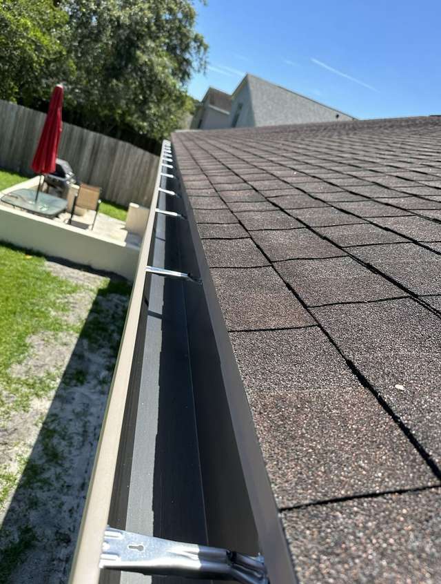 Seamless Gutter Installation. Gutters C2U service example