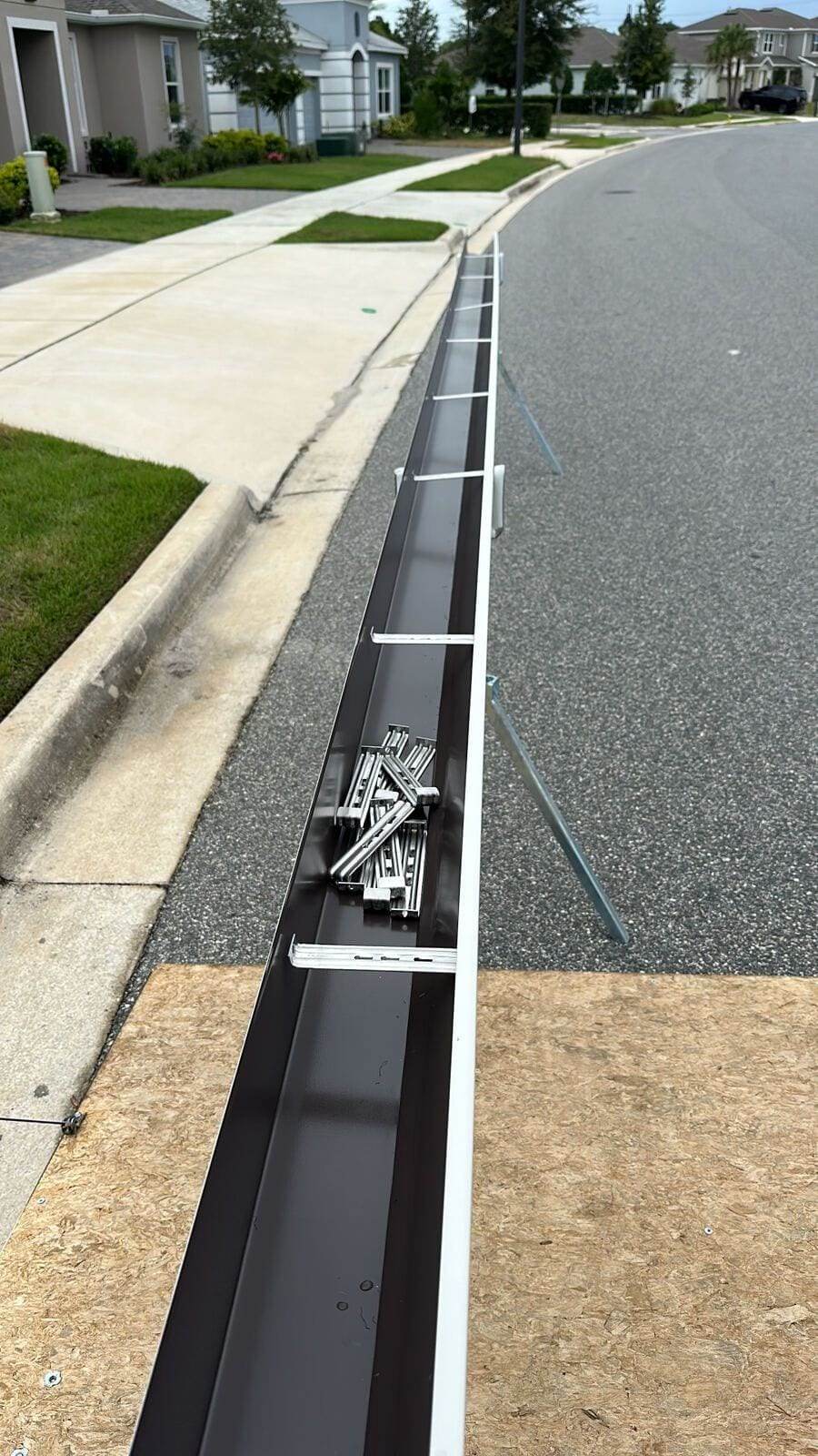 Seamless gutter project in Central Florida, 4